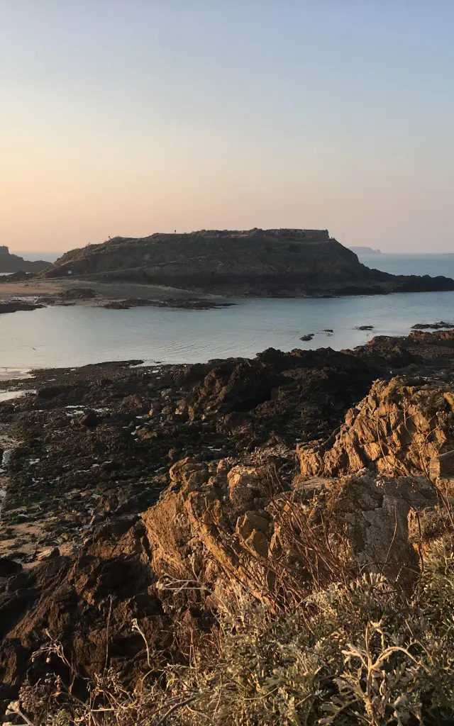 Coucher De Soleil Sur La Plage De Bon Secours St Malo Smbmsm 12390