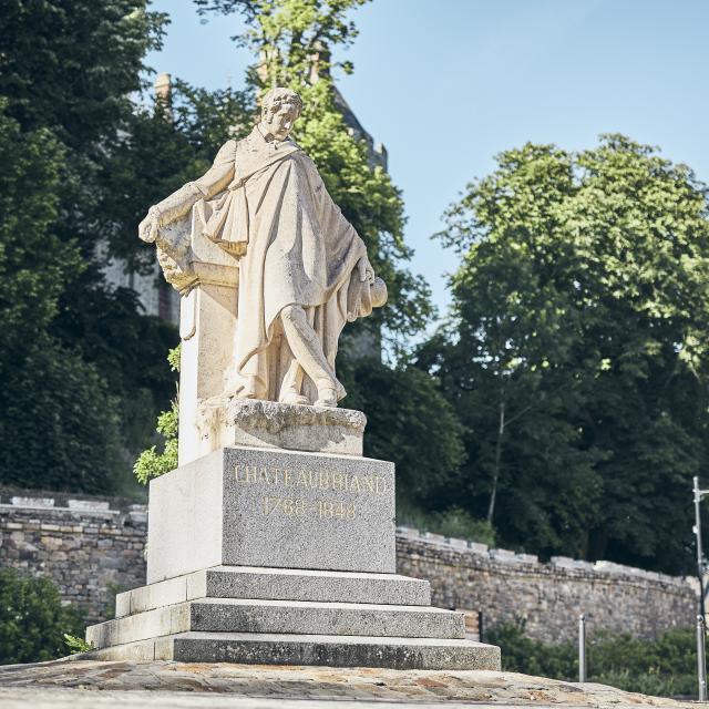 Statue De Francois Rene De Chateaubriand Combourg Alexandre Lamoureux 717