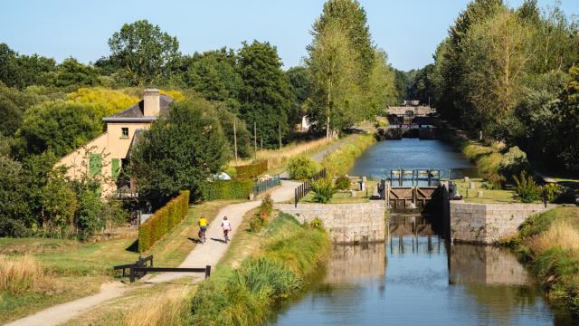Site Des Onze Ecluses Canal D Ille Et Rance Hede Bazouges Thibault Poriel 5081 1200px