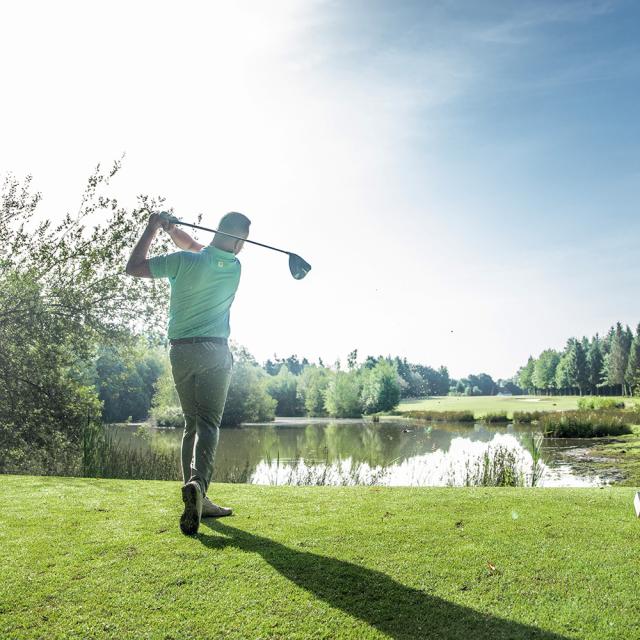 ® Le Tiroir De Jose╠uphine Golf Les Ormes