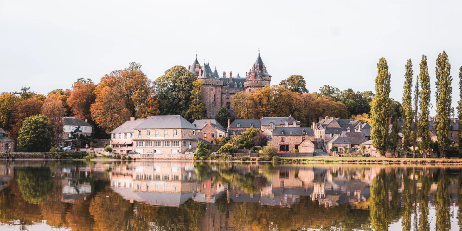 Chateau De Combourg Lezbroz 5275 1200px