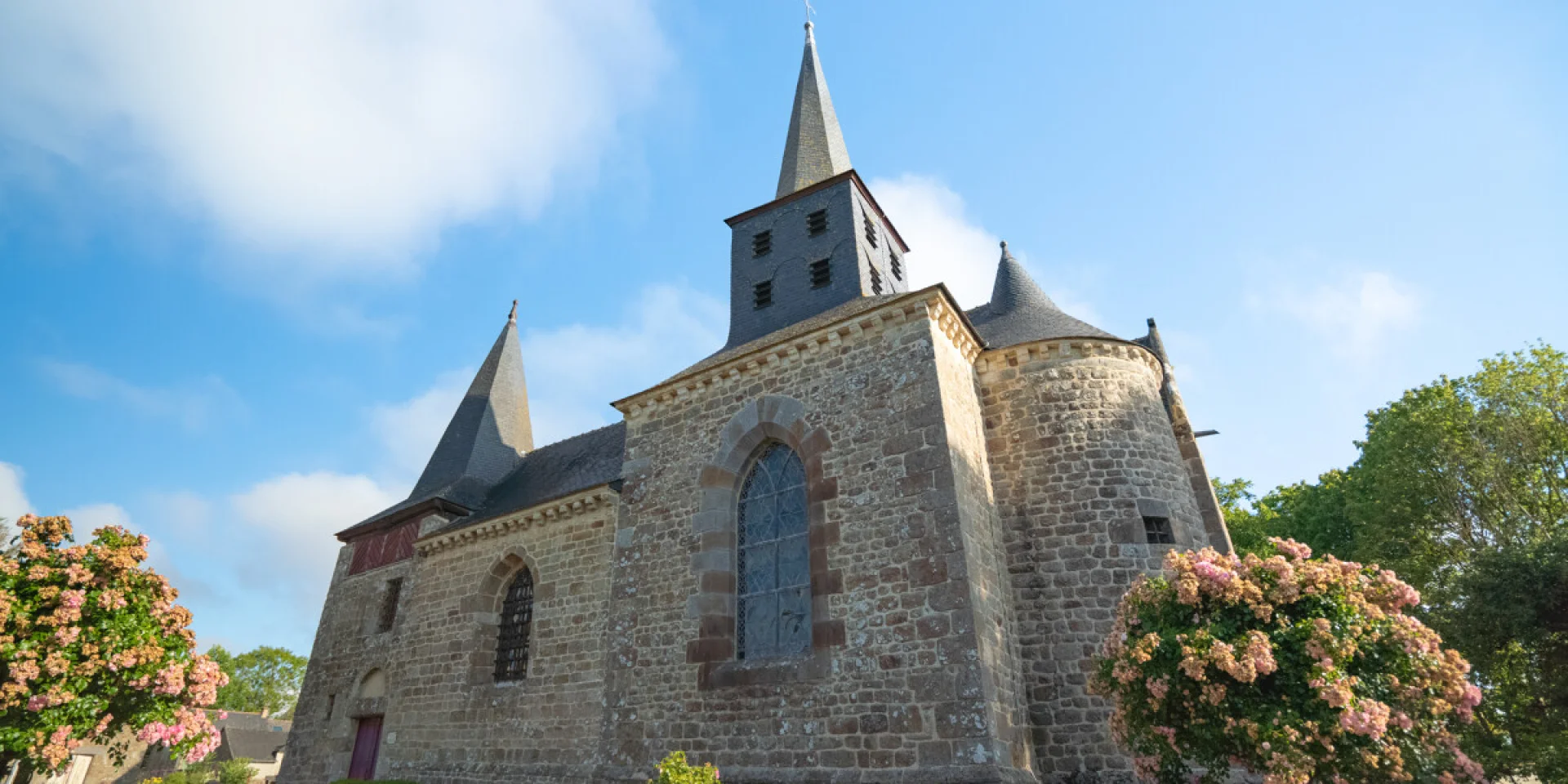 Eglise Des Trois Marie Cardroc