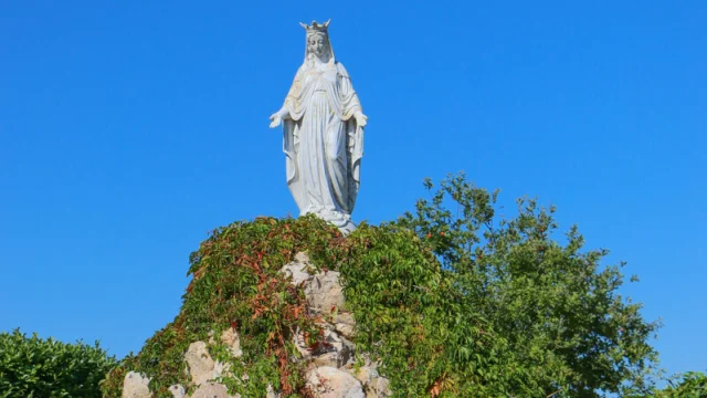 Vierge de la bosse à Saint-Suliac