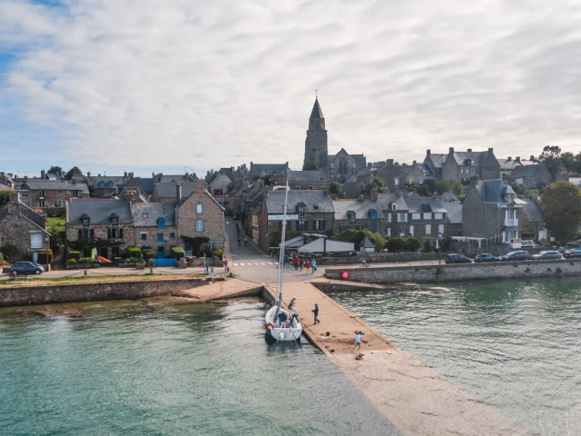 Vue Drone Port Saint Suliac Thibault Poriel 5168 1200px